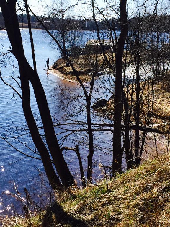 Vintergatans Rum Insjön Екстериор снимка